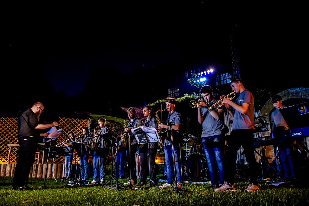  Orquestra Jovem de Imigrante durante Encenação da Paixão de Cristo no Convento de Imigrante.